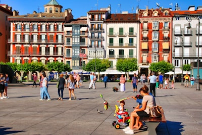 Cómo encontrar bots de WhatsApp en Pamplona
