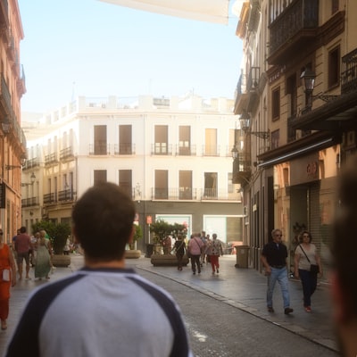 ¿Dónde encontrar avatares humanos digitales en Sevilla?