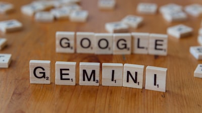 Google forzará a los usuarios de Chrome a usar el panel Gemini