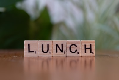 Almuerzo gratis para estabilizar la inversión del flujo rectificado