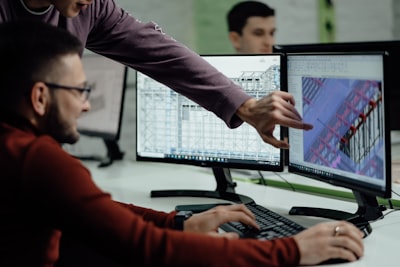 ¿Por qué necesito software personalizado para el control de operaciones?