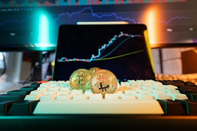 Automatización de análisis de criptomonedas para traders ocupados
