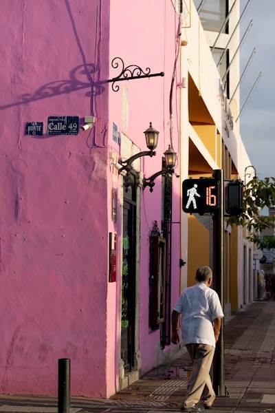 La mejor forma de encontrar servicios de n8n en Puerto de la Cruz