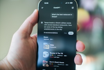 ¿ChatGPT o Claude? La IA que creó la mejor playlist de Spotify