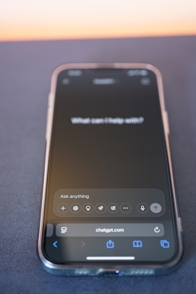 Apple abrirá Siri a otros chatbots de IA