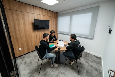 Top 3 Soluciones IA para seguimiento de reuniones en Málaga 2026