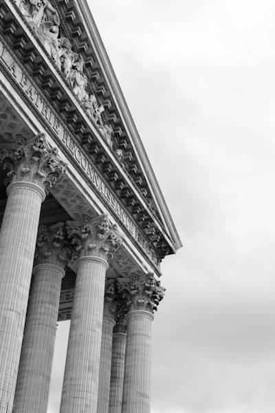Reglas de Asociación en R: Orígenes y Aplicaciones