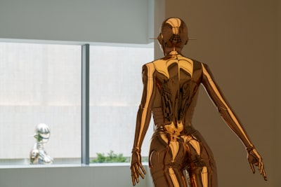 Unificando Modelos Paramétricos del Cuerpo Humano
