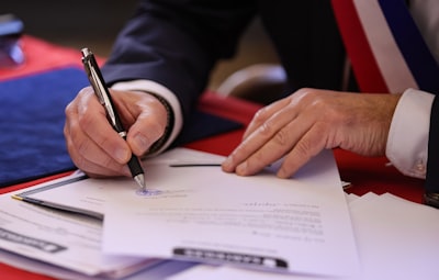 Expertos en automatización de contratos laborales en A Coruña