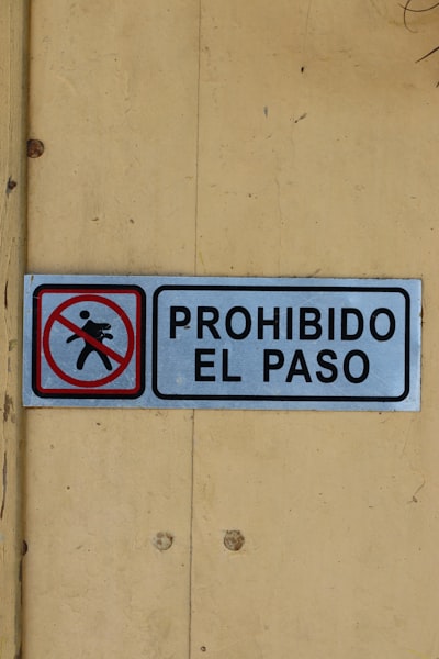 Resolviendo el problema equivocado en los LLM y la IA