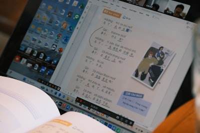 Aprendiendo Fundamentos Matemáticos de IA con Código Interactivo