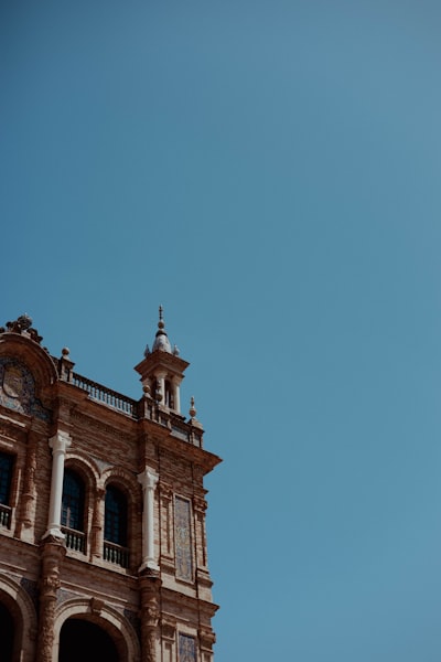 Automatización de notificaciones internas en Sevilla
