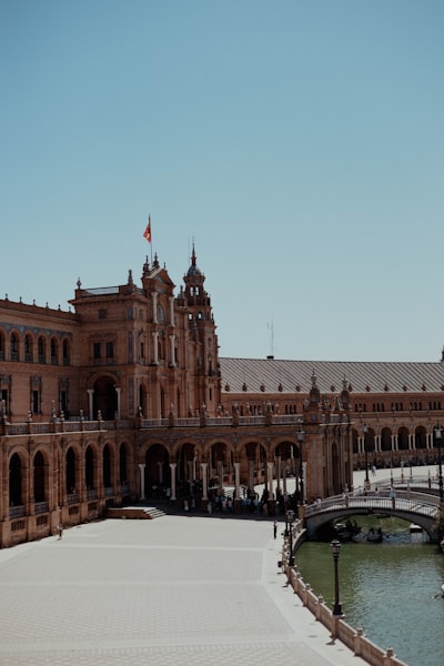 Automatización logística en Sevilla