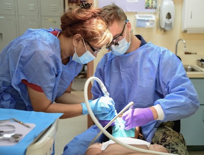 Desafíos de adopción en la transformación digital de consultas dentales