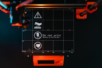 Necesitas reemplazar la placa de construcción