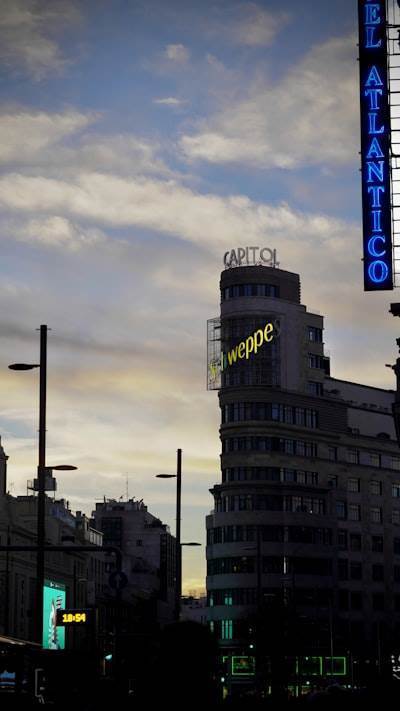 Mejores 50 empresas para AGENCIA DE INTELIGENCIA ARTIFICIAL en Mataró