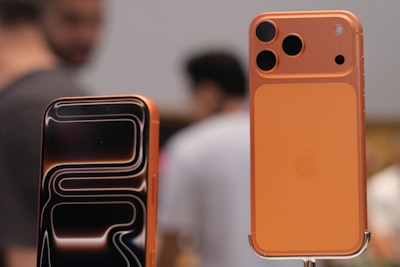 El iPhone plegable de Apple podría retrasarse por problemas de ingeniería