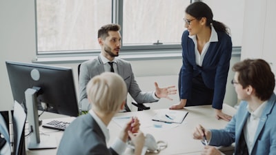 Cómo la automatización de auditorías internas mejora la comunicación interna