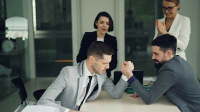 Cómo la práctica empresarial estándar puede frenar tu empresa
