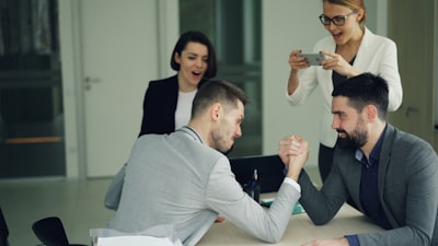 7 juegos interactivos para promover la integración en eventos de empresa