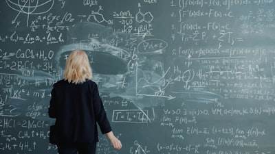 Data Science vs Artificial Intelligence: Una Comparación Detallada para Tus Proyectos de TI
