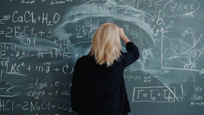 Estimación de incertidumbre con Aprendizaje Profundo Evidencial