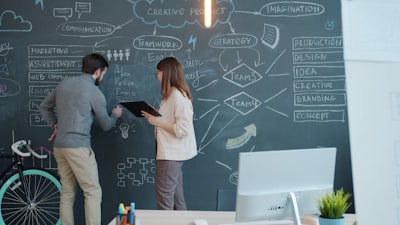 Encuentra la mejor orquestación de flujo de trabajo para socios comerciales