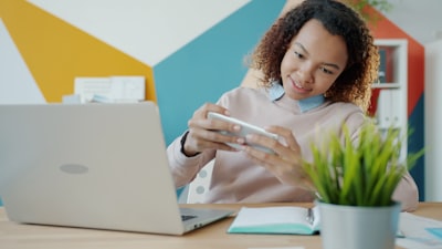 Cómo seleccionar la mejor empresa de desarrollo de apps con IA