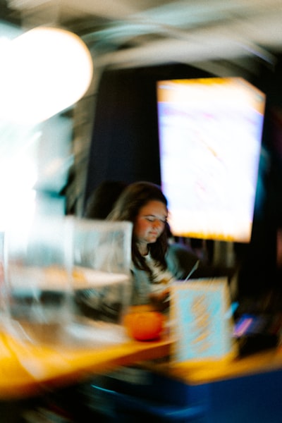 Automatización de la comunicación para trabajo remoto sostenible