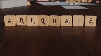Evaluando el rendimiento end-a-end de agentes AI con la plataforma Rogue: una prueba agenteíca AI Qualifire