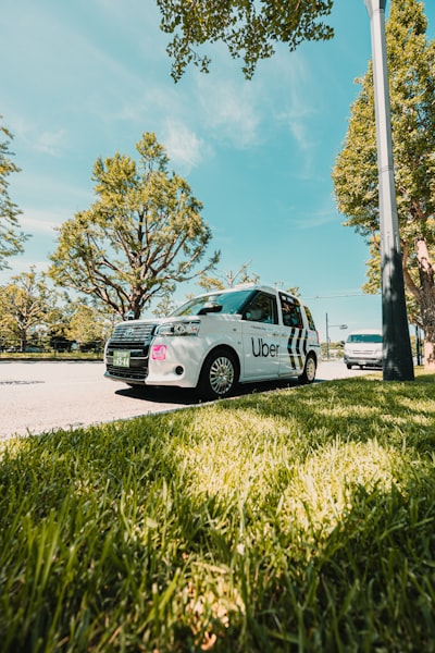 Uber prueba robotaxis ID. Buzz de Volkswagen en LA
