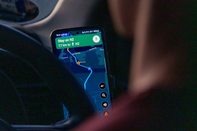 Aprovecha lo mejor de Google Maps y Waze juntos