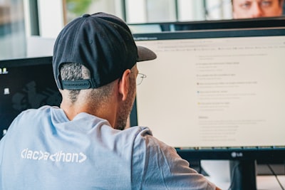 Cómo la automatización de calidad impulsa el trabajo híbrido