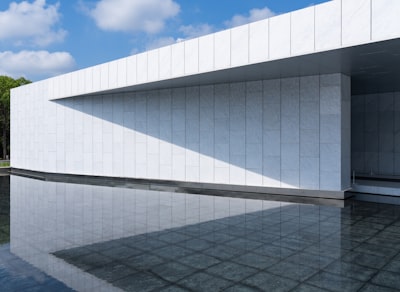 La importancia de la arquitectura de memoria en comparación con tu modelo