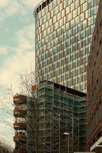 Principales empresas de inteligencia empresarial en Madrid y Barcelona 2024: comparación de ranking