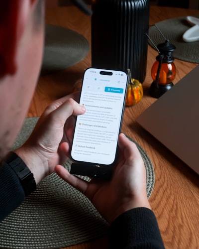 Chatbot personalizado para trabajo remoto e híbrido