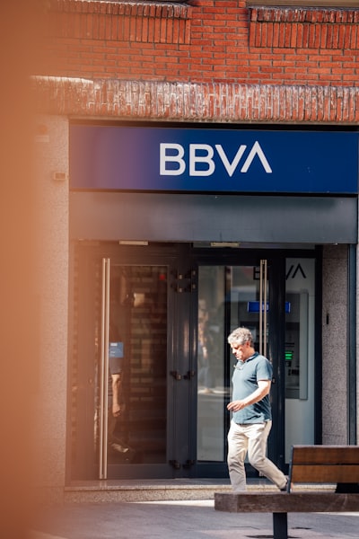 Top 3 empresas para reemplazo personalizado de sistemas heredados en Bilbao