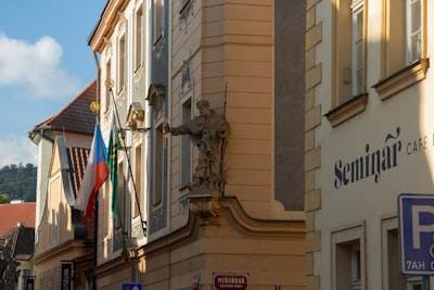 Las mejores empresas de desarrollo de n8n en Villena