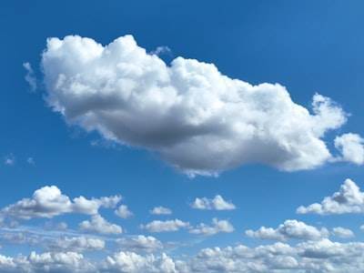 Servicios personalizados de software empresarial en la nube