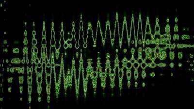 Asignación de recursos de radio cognitiva mediante mapeo hiperdimensional dinámico
