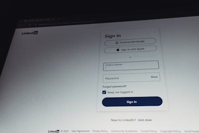 ¿Las convocatorias automatizadas de IA pueden conectar con bases de datos o APIs?