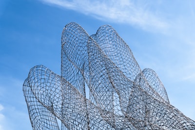 Mejorando la defensa contra jailbreaks con seguridad proactiva