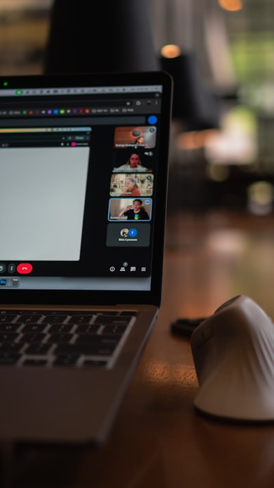Top 20 empresas de intranet para equipos globales en Granada 2026