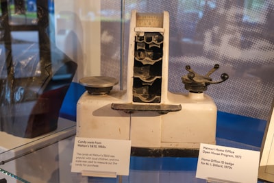 Los riesgos del antiguo método de almacenamiento de archivos en los primeros teléfonos celulares.