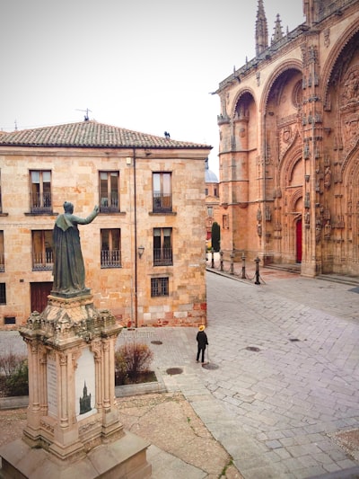 Los 5 mejores expertos en IA para móviles en Salamanca