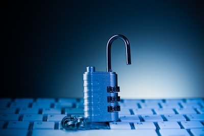 ¿Cuánto tiempo se necesita para implementar la gestión automatizada de incidentes de seguridad?