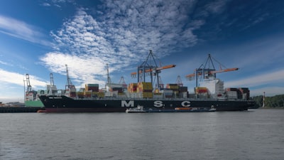 Automatiza procesos de importación y exportación