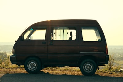 Esta minivan usada es perfecta para transportar a la familia