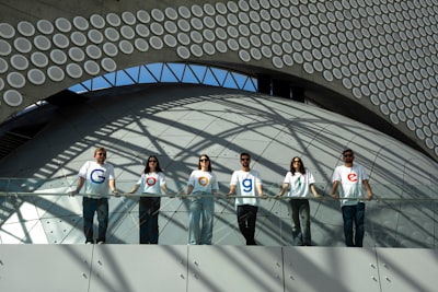 Directorio completo de empresas para intranet multinacional en Murcia