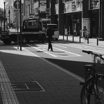 Modelos de segmentación semántica para movilidad de invidentes